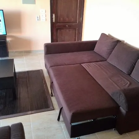 Three-Bedroom Garden Chalet At Marina Wadi Degla For Families Ain Sukhna Room photo